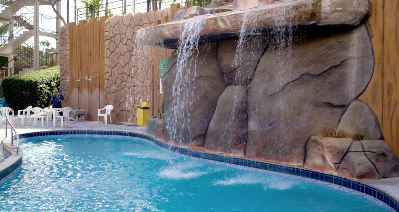 Golden Dolphin Grand - Mondial Tur * Caldas Novas