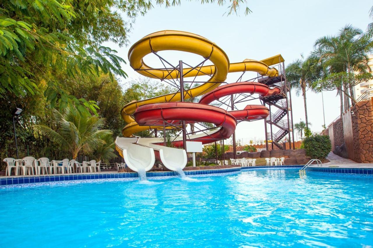 Apartment Golden Dolphin Grand - Mondial Tur